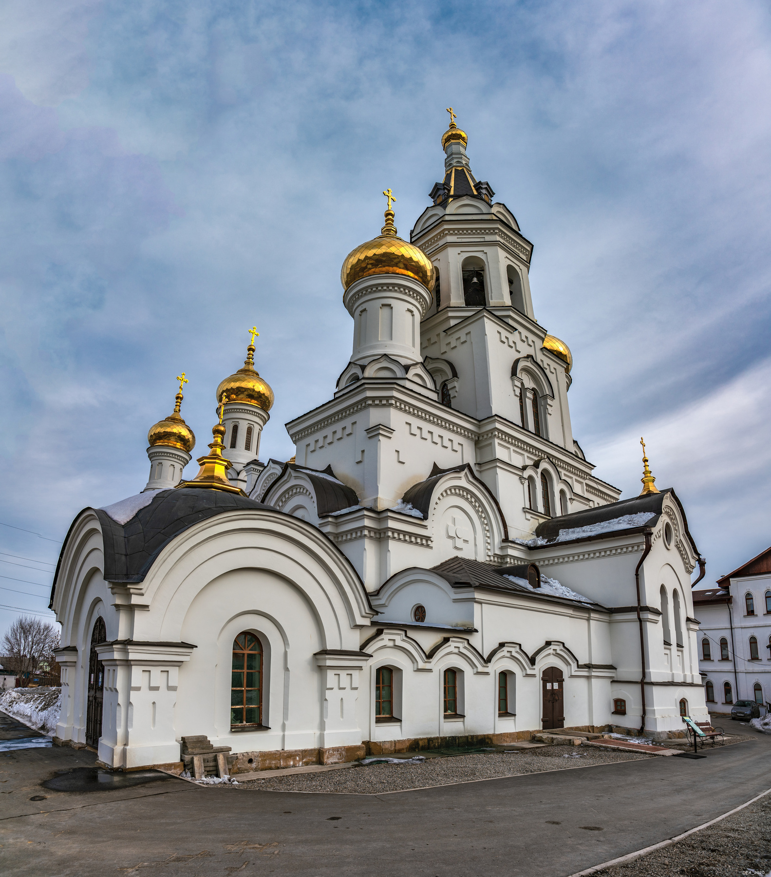 Иркутский. Князе-Владимирский храм был основан в 1888 году 