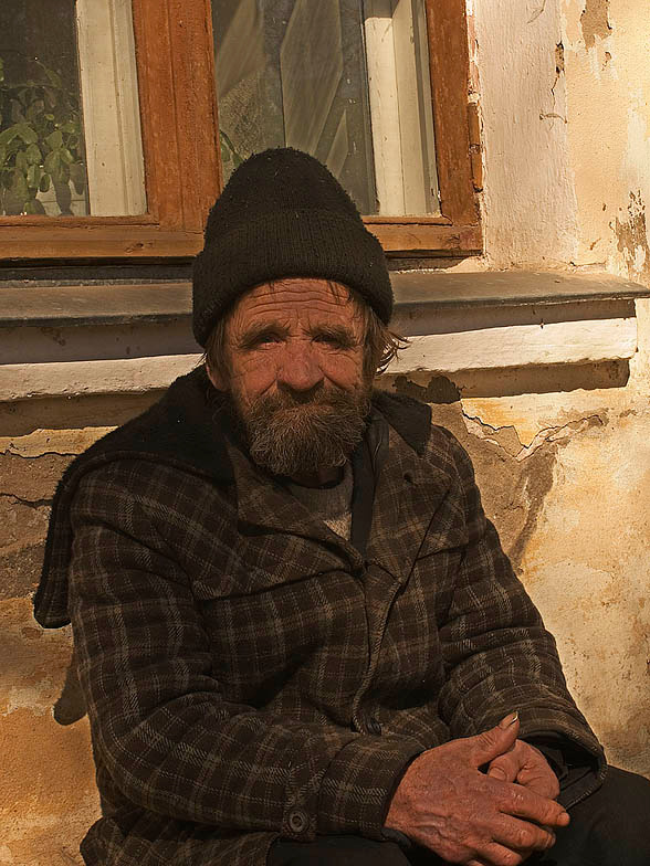 Хитрый такой ... Старик, Суздаль, бомж