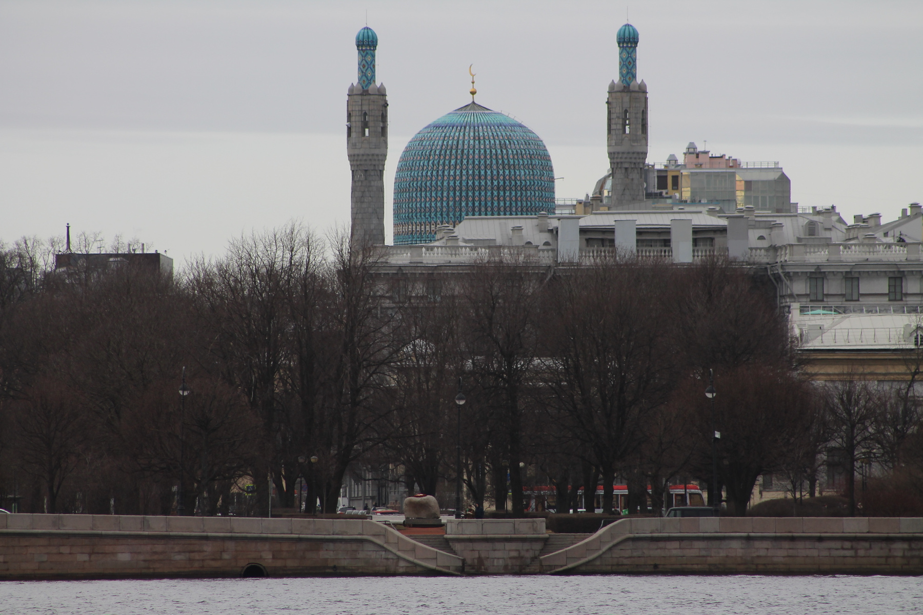 Вид на Санкт-Петербургскую Соборную Мечеть Санкт-Петербург