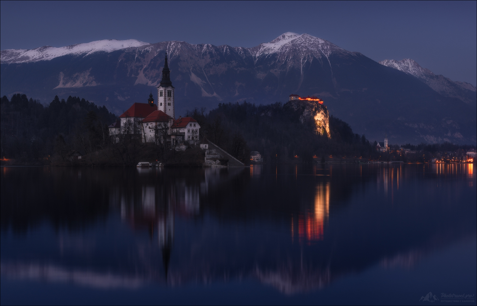 Синий час .. Словения озеро Блед зима Bled Slovenia