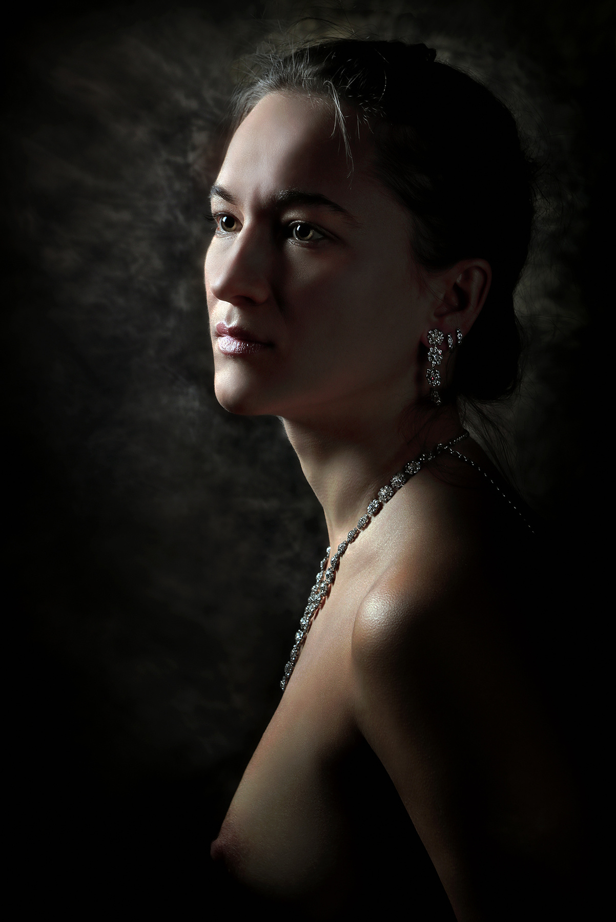 Портрет девушки с ожерельем.... портрет девушка модель образ
