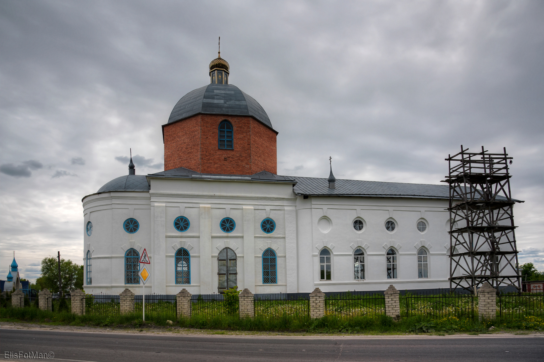 Никольская церковь 