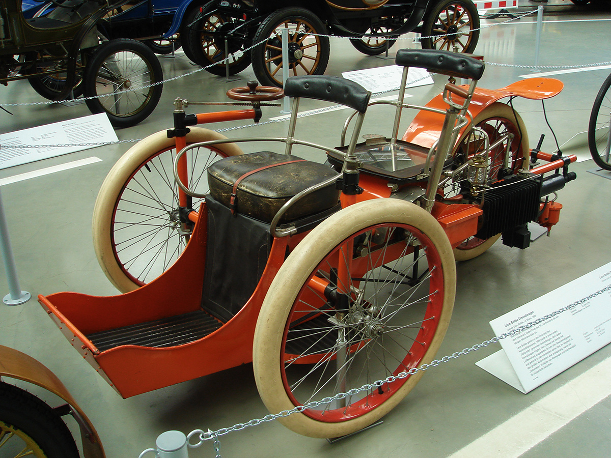 Трехколесный автомобиль Léon Bollée (1896) Трехколесный автомобиль Léon Bollée