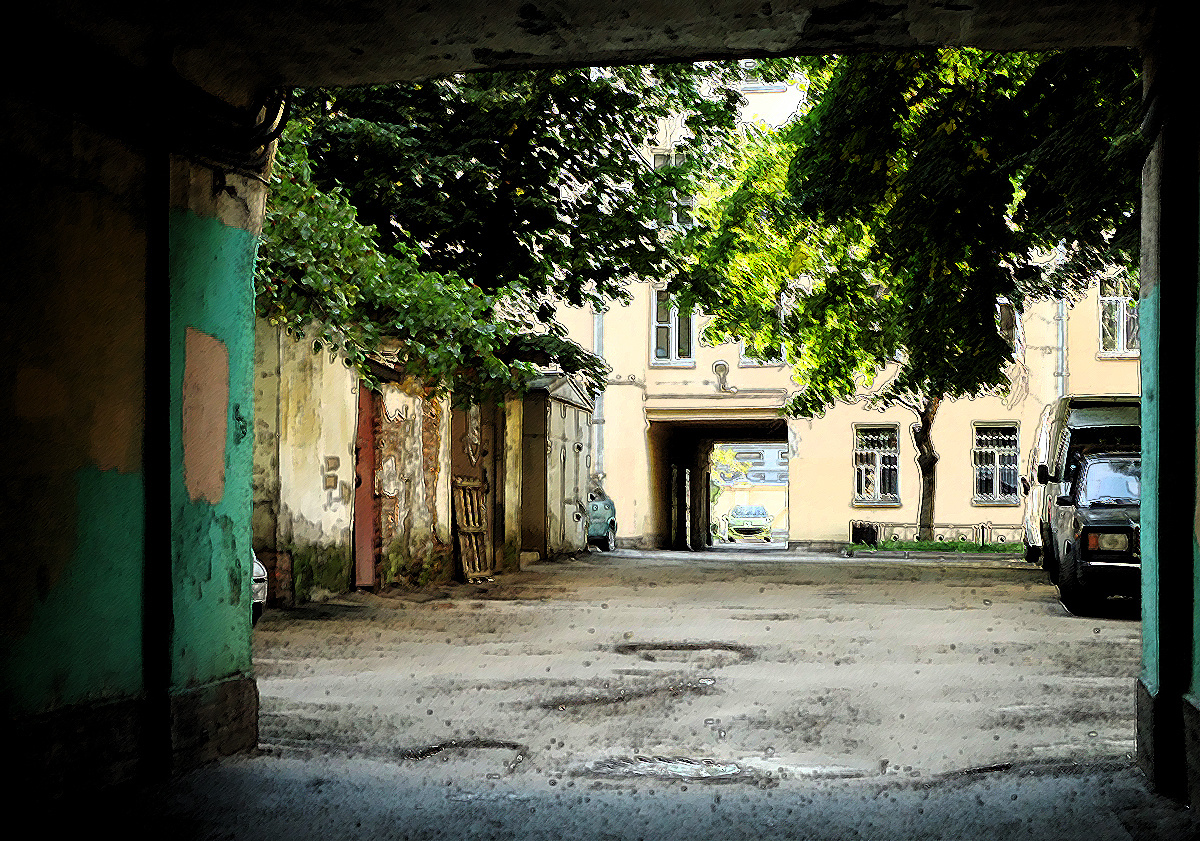 Двор состоит. Дворы Коломны СПБ. Дворики в Коломне СПБ. Двор в городе. Российский двор.