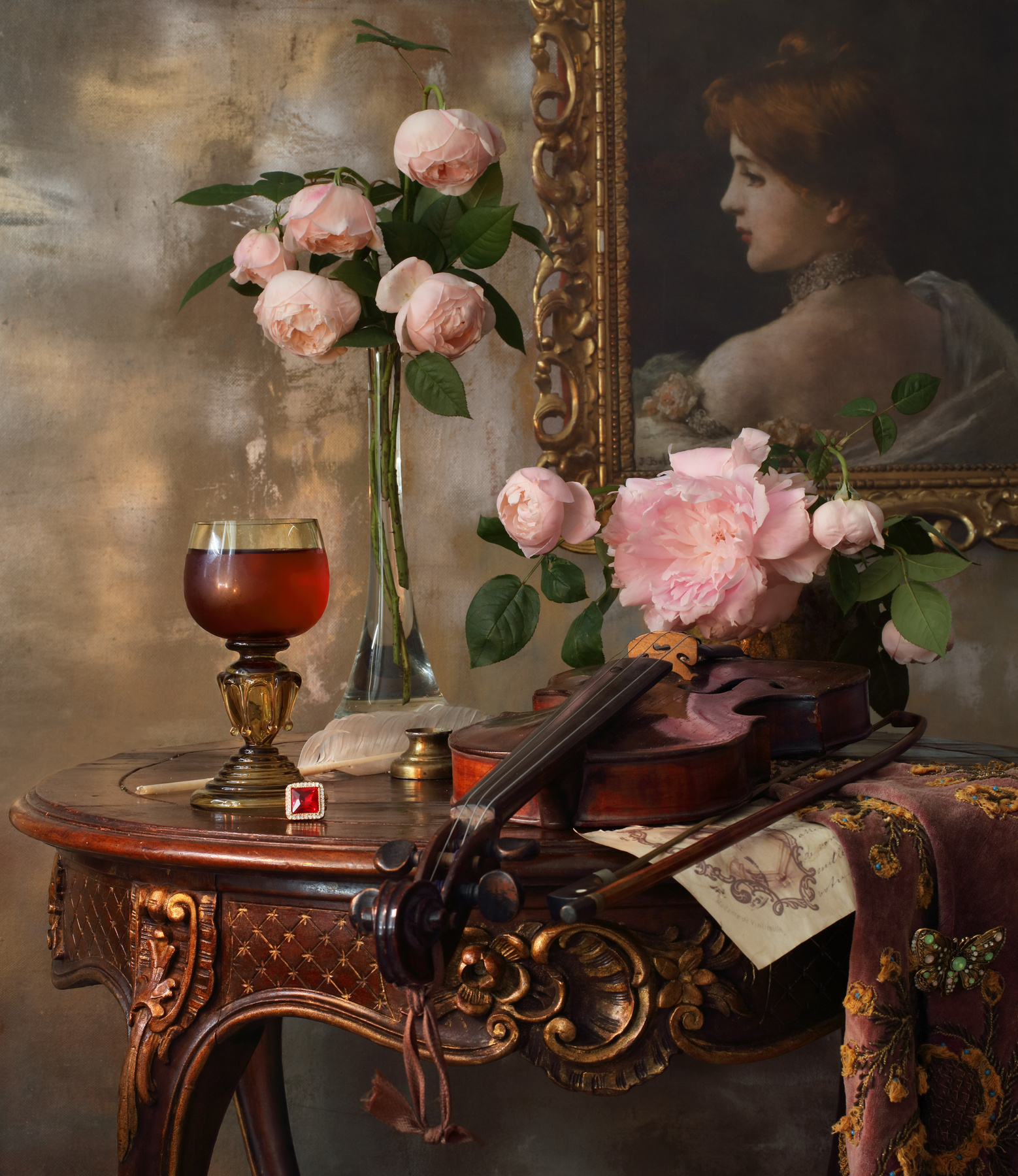 Натюрморт со скрипкой и пионовидными розами розы пионовидные пион скрипка музыка портрет девушка цветы