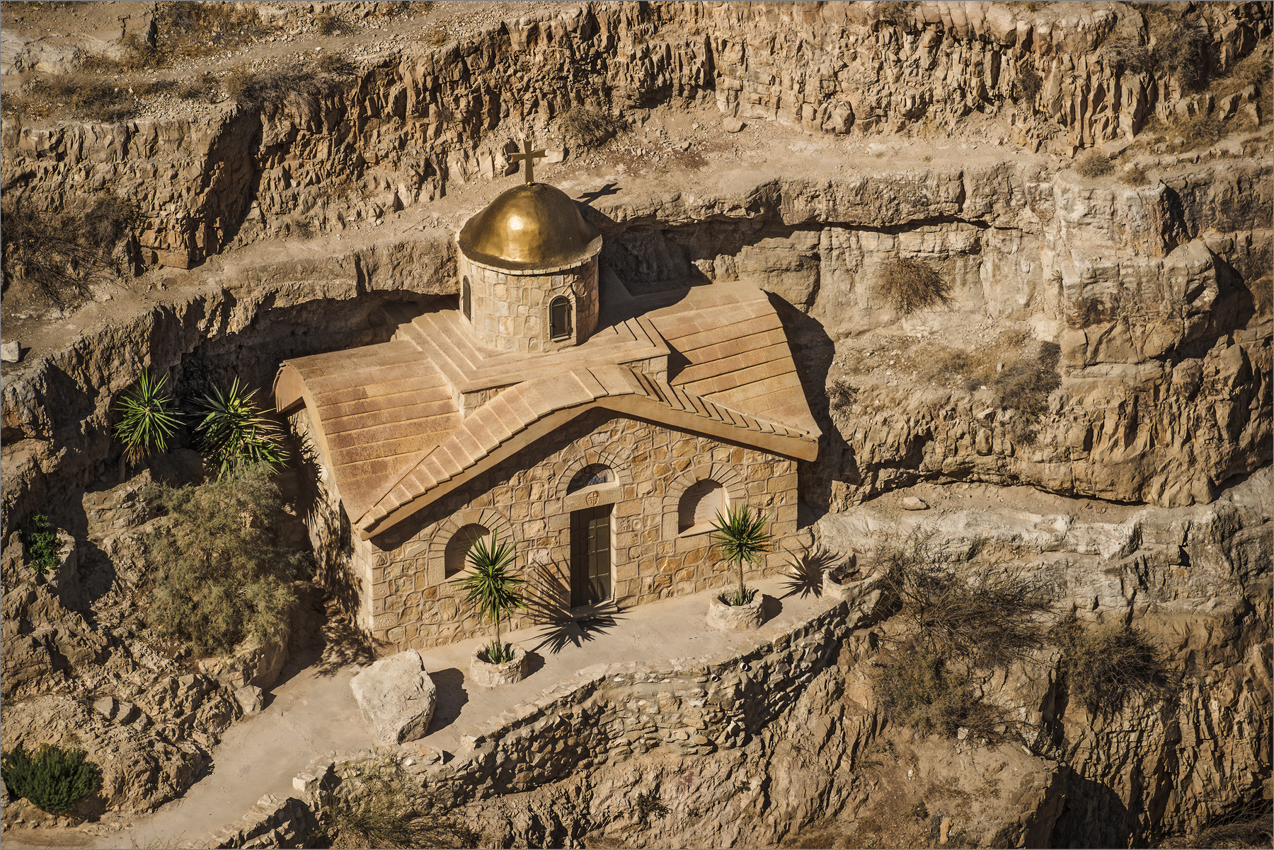 Обитель в пустыне (4) часовня ущелье монастырь
