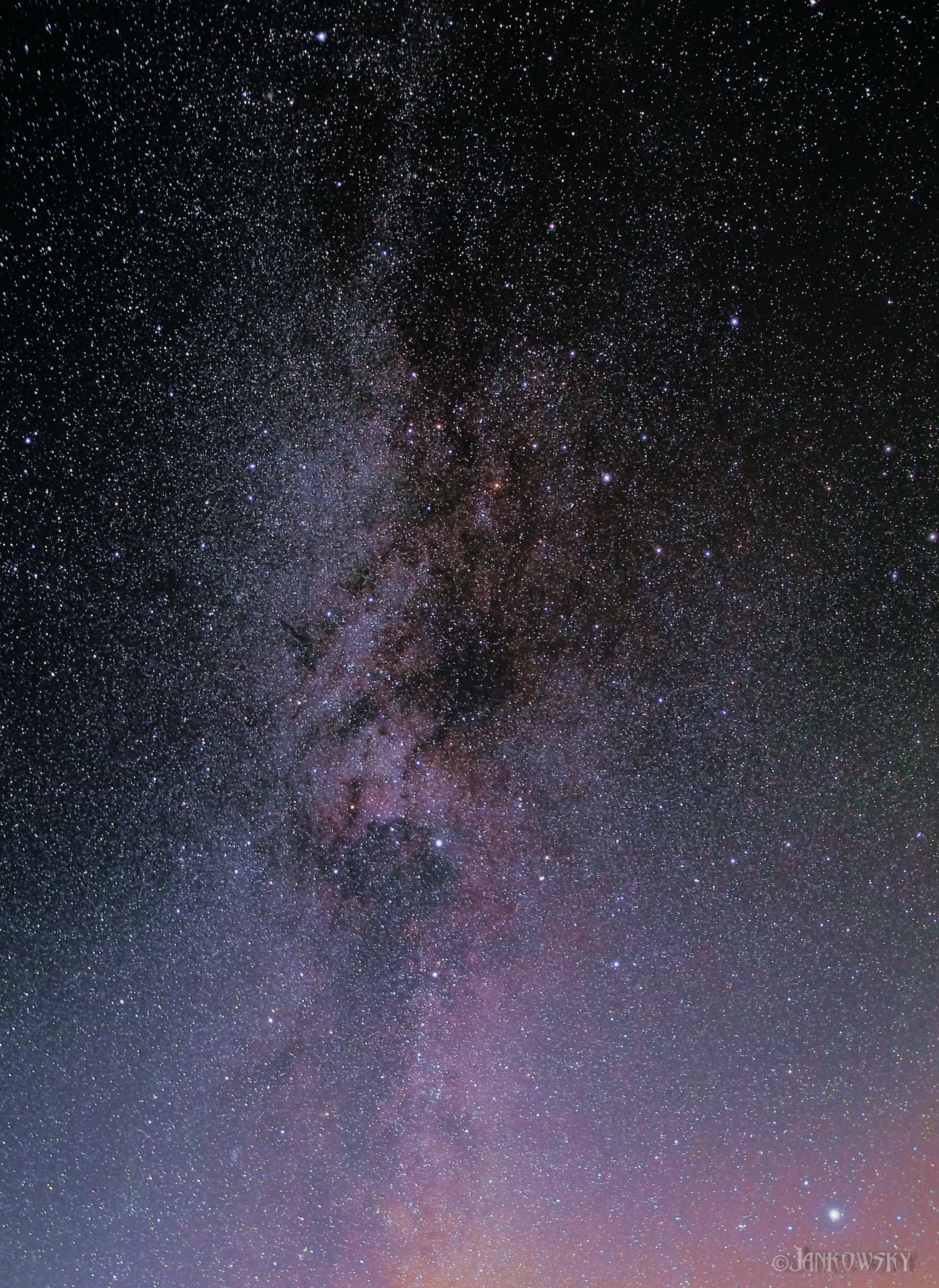 Предел  возможностей  неба Омской области 11.09.20 Млечный путь астрофото стекинг сложение Deepskystacker водородные туманности созвездие лебедь sigma 16mm f1.4
