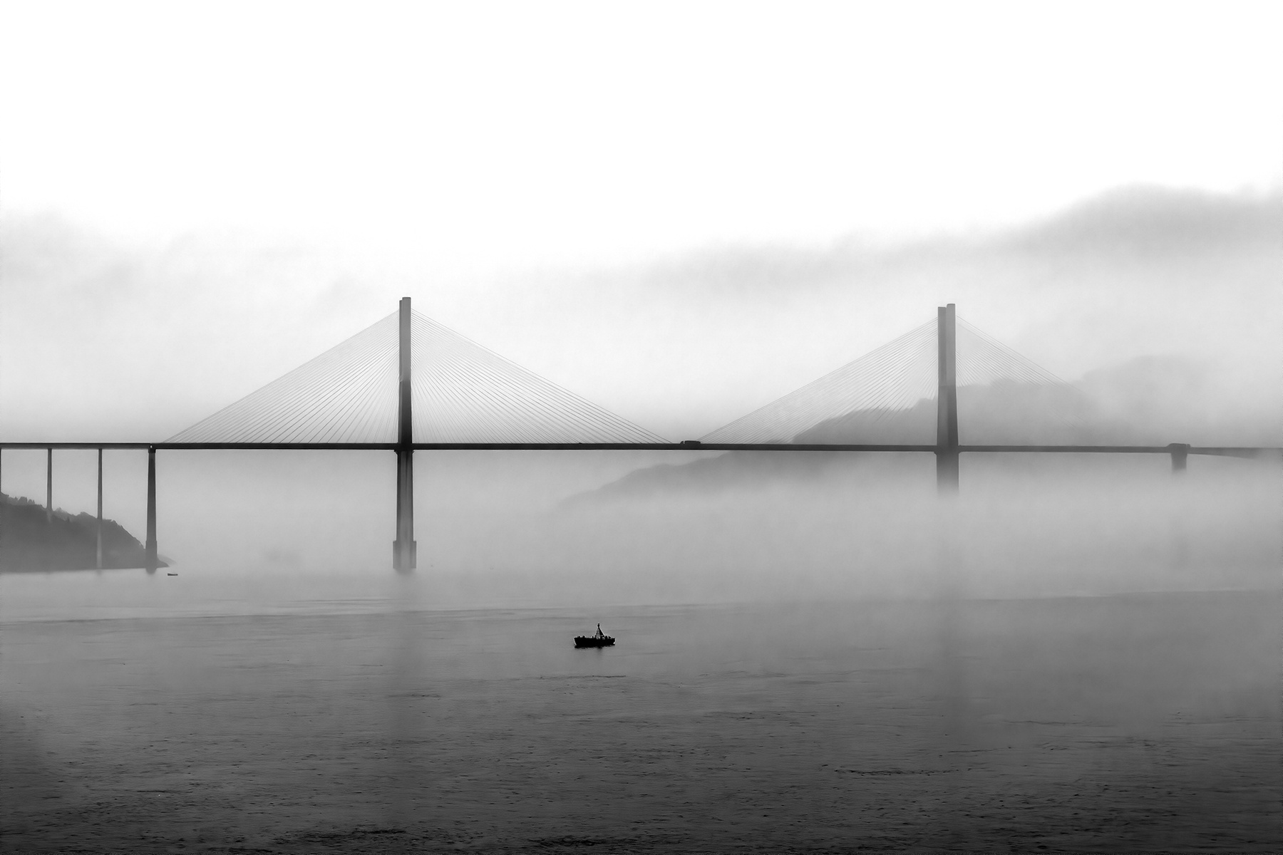Yangtze River Китай Янгзе река туман лодка мост