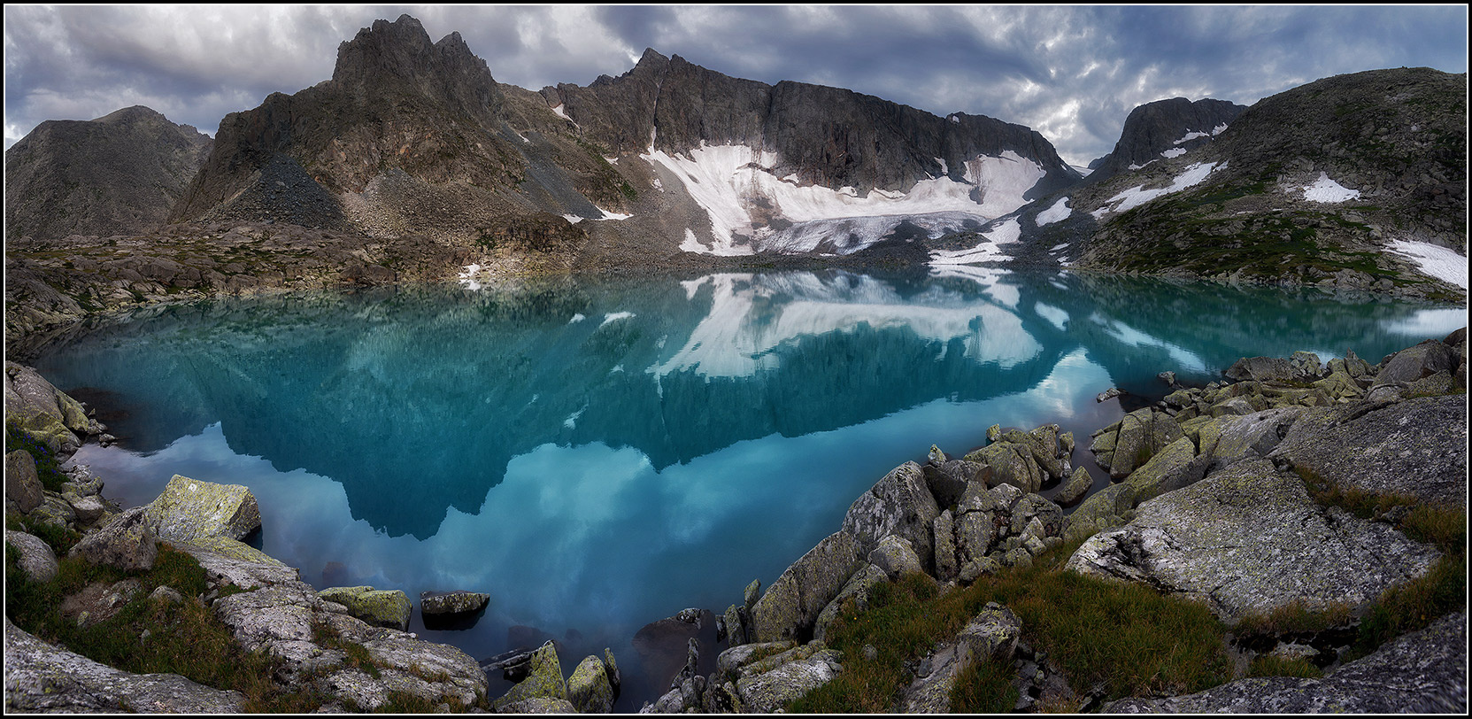 Фотография На берегу горного озера из раздела пейзаж #6458268 - фото.сайт -  sight.photo