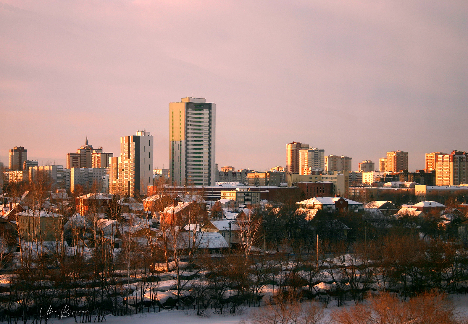 Вид из окна город Новосибирск зима утро рассвет Плехановский жилмассив