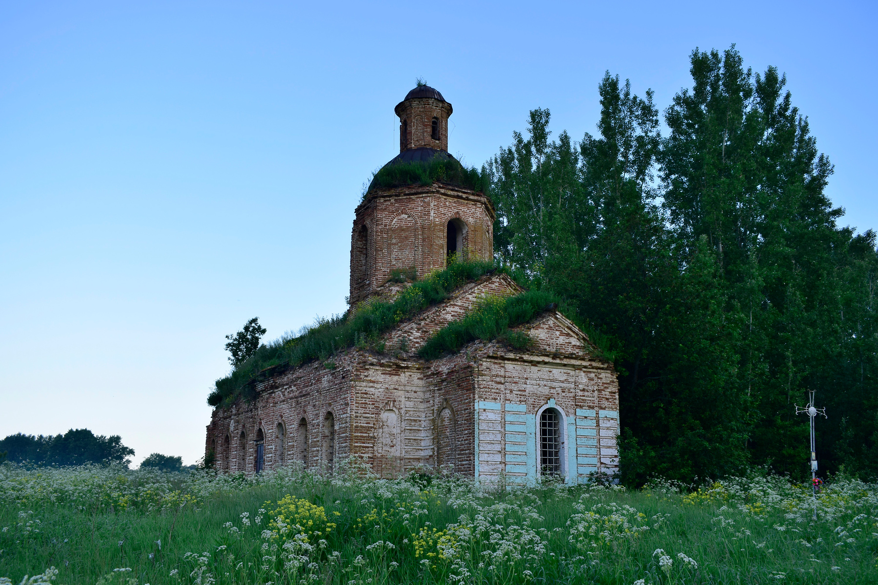"Церковь старая одинокая..." Церкви Мордовия архитектура памятник заброшенный деревни