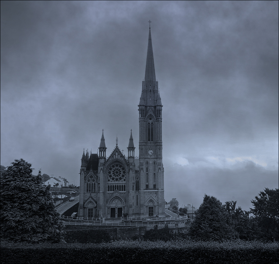 St. Colman's Cathedral ирландия ков собор дождь туман
