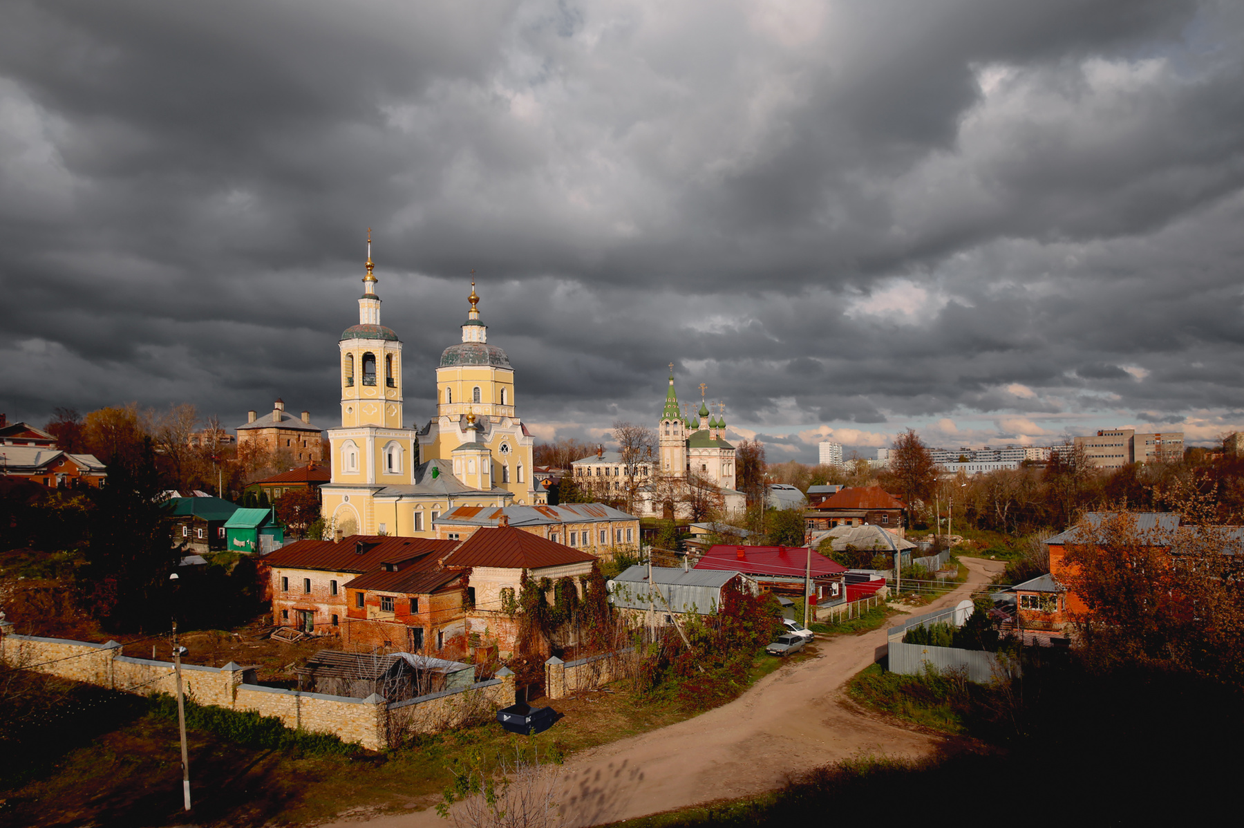 Осень в старом городе Серпухов осеннее прояснение
