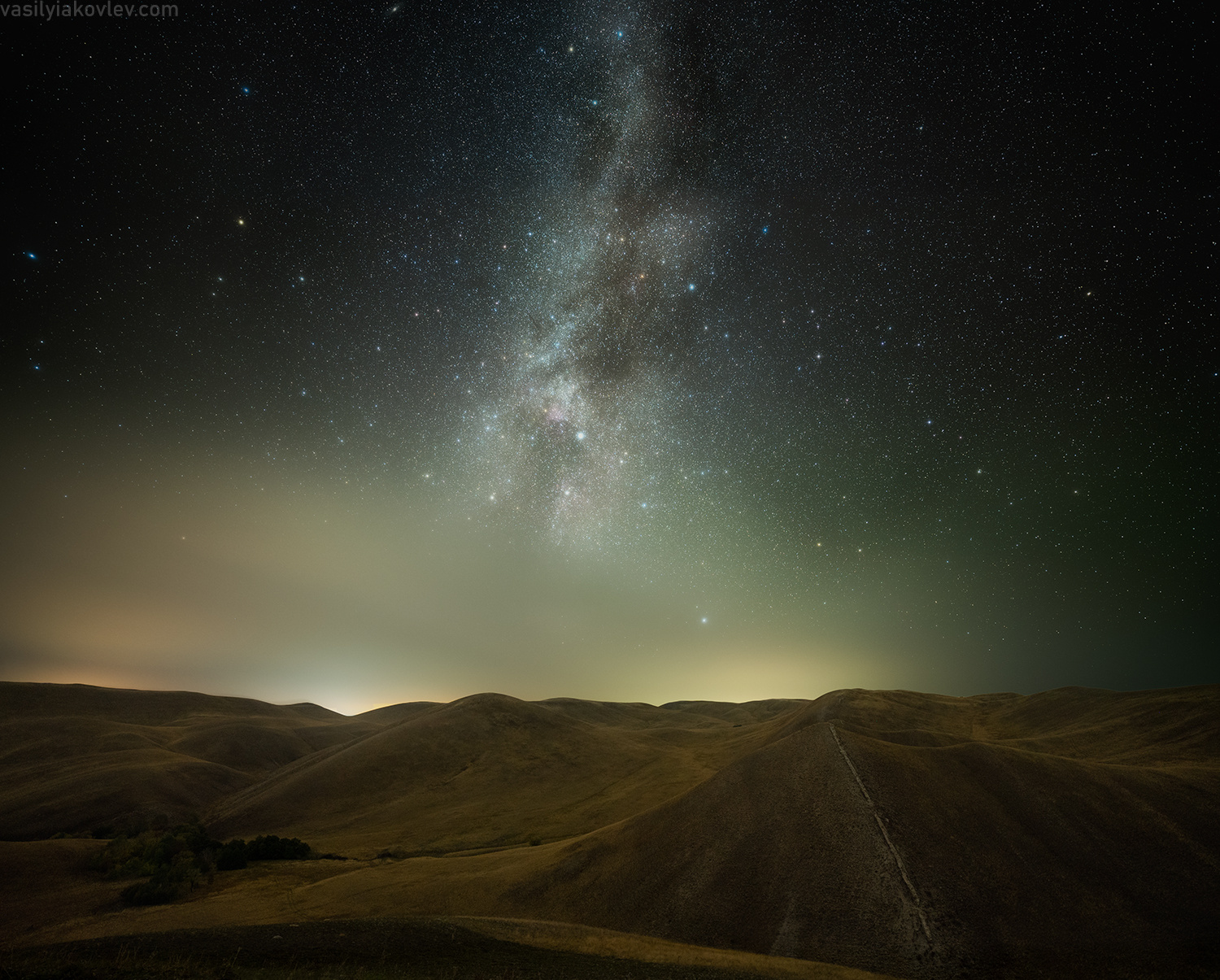 Звездная ночь в Долгих горах долгие горы фототур яковлевфототур василийяковлев