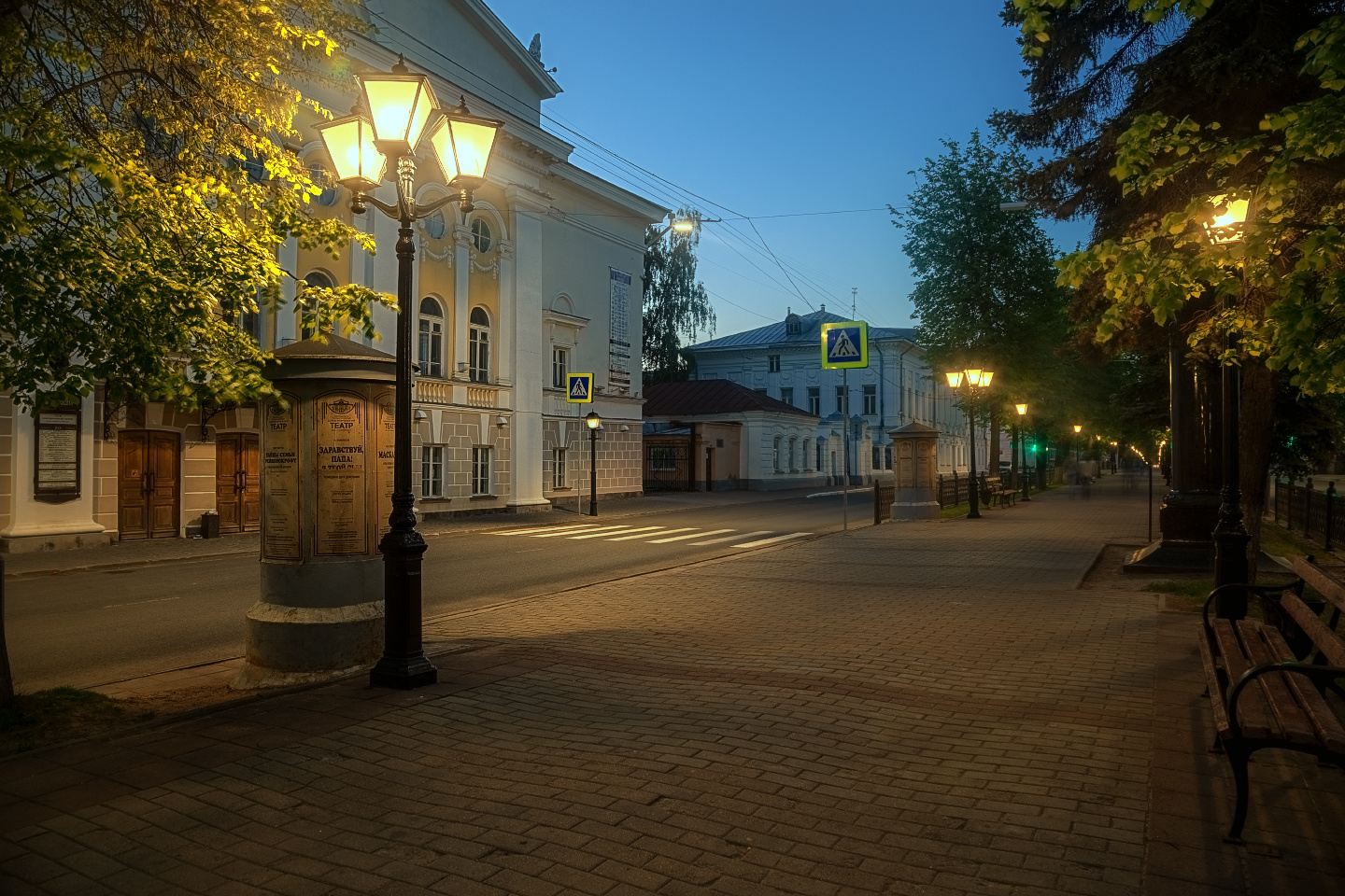 Теплый летний вечер в Костроме 