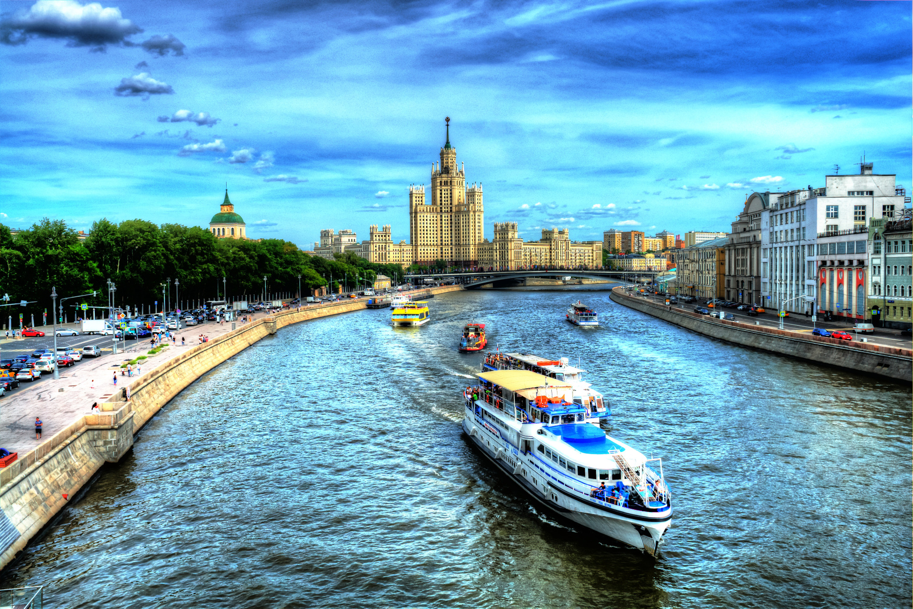 Навигация Москва река тепло город корабль корабли водка пиво