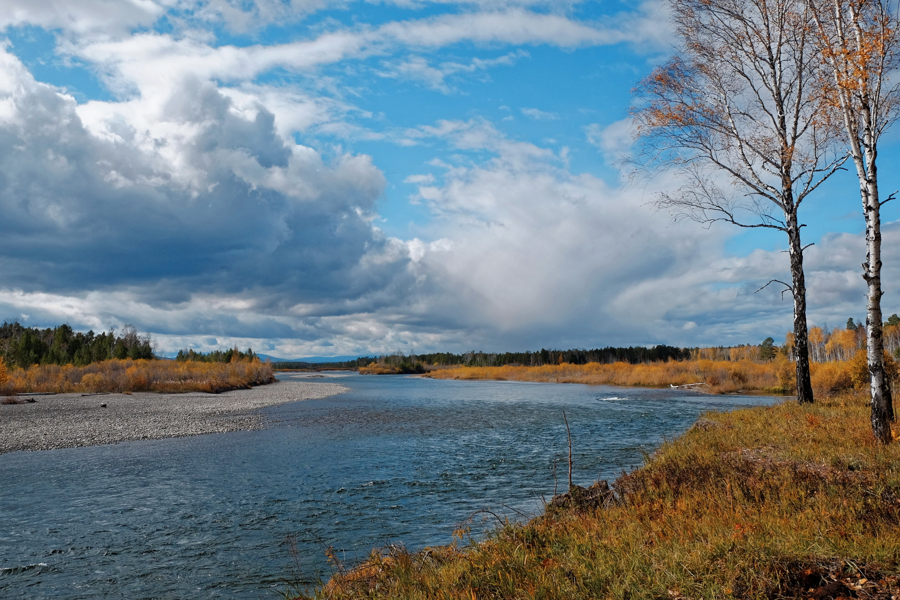 На просторе восточная сибирь река осень