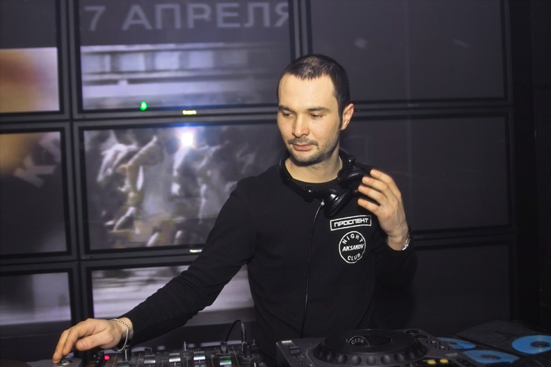 DJ за работой акафе, проспект, уфа, dj, музыка, клуб