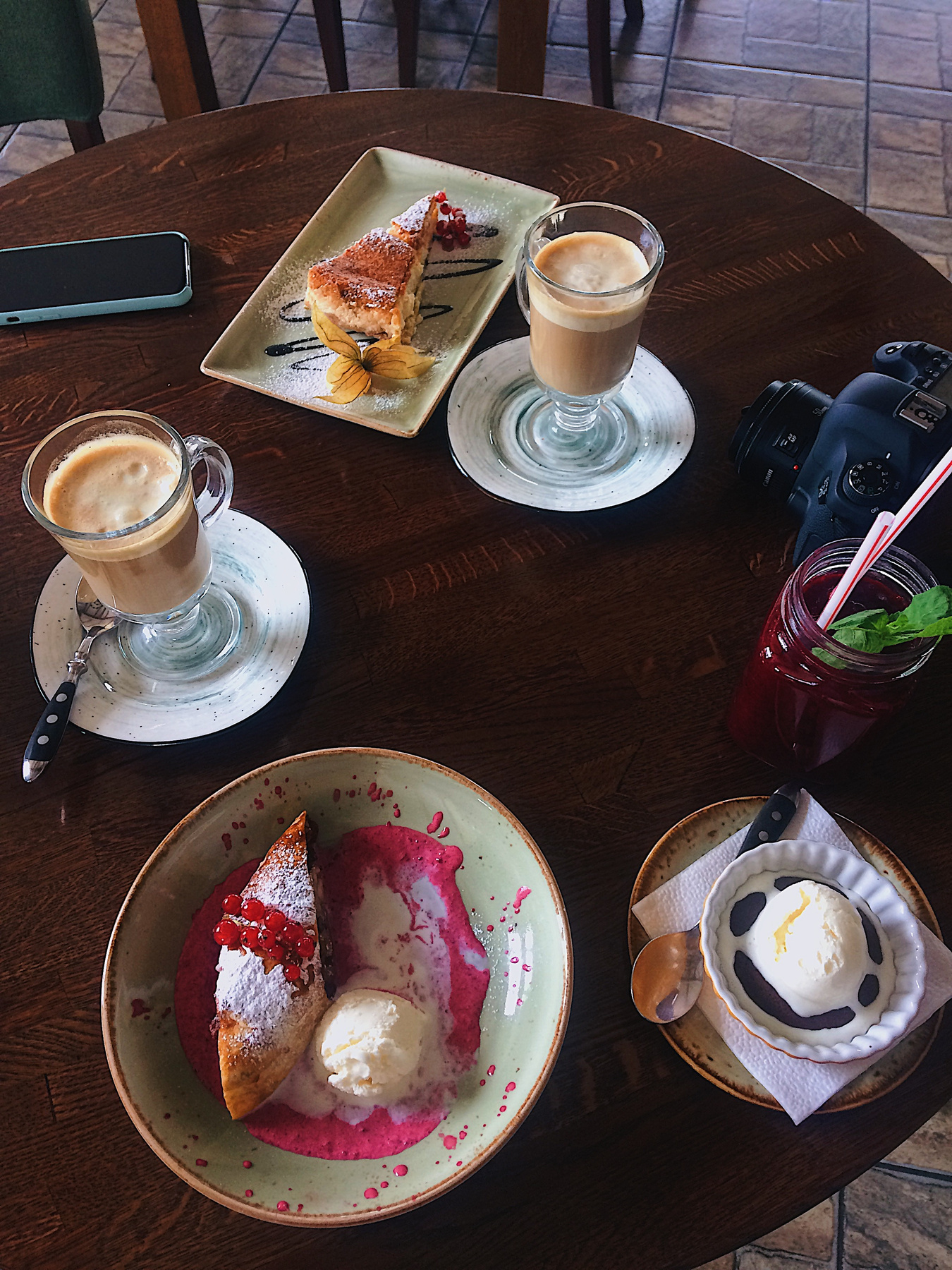 Cafe Cafe мобильное фото десерт фотограф