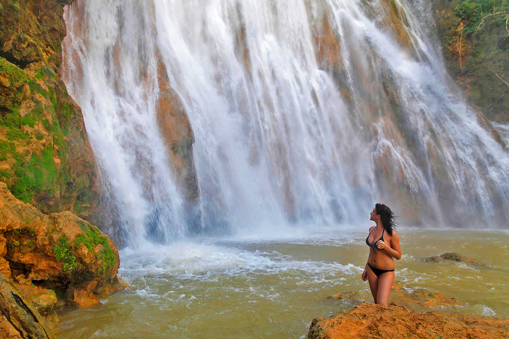 У водопада водопад Доминикана природа