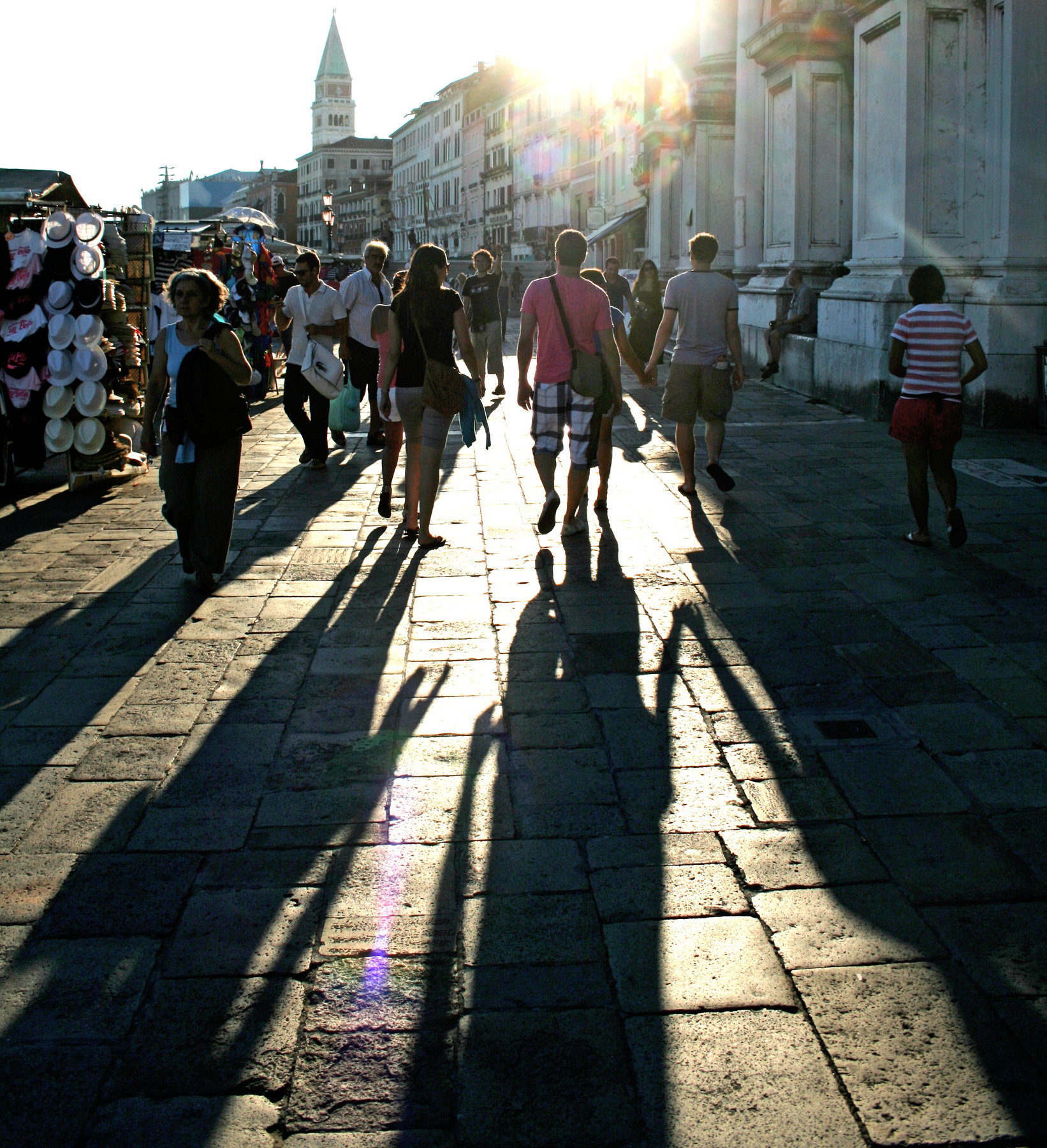 Воскресный вечер на набережной Венеции 