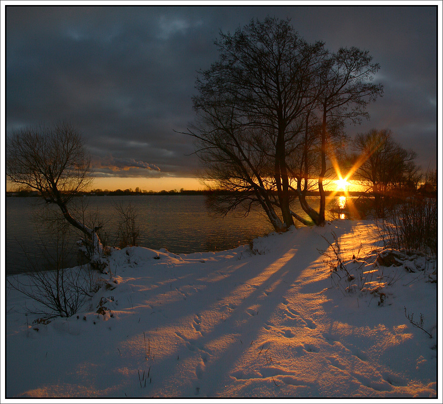 Зимний вечер на Святом озере... Шатура