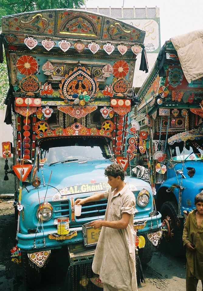 "Грузовая живопись", Пакистан. пакистан грузовая живопись truck art