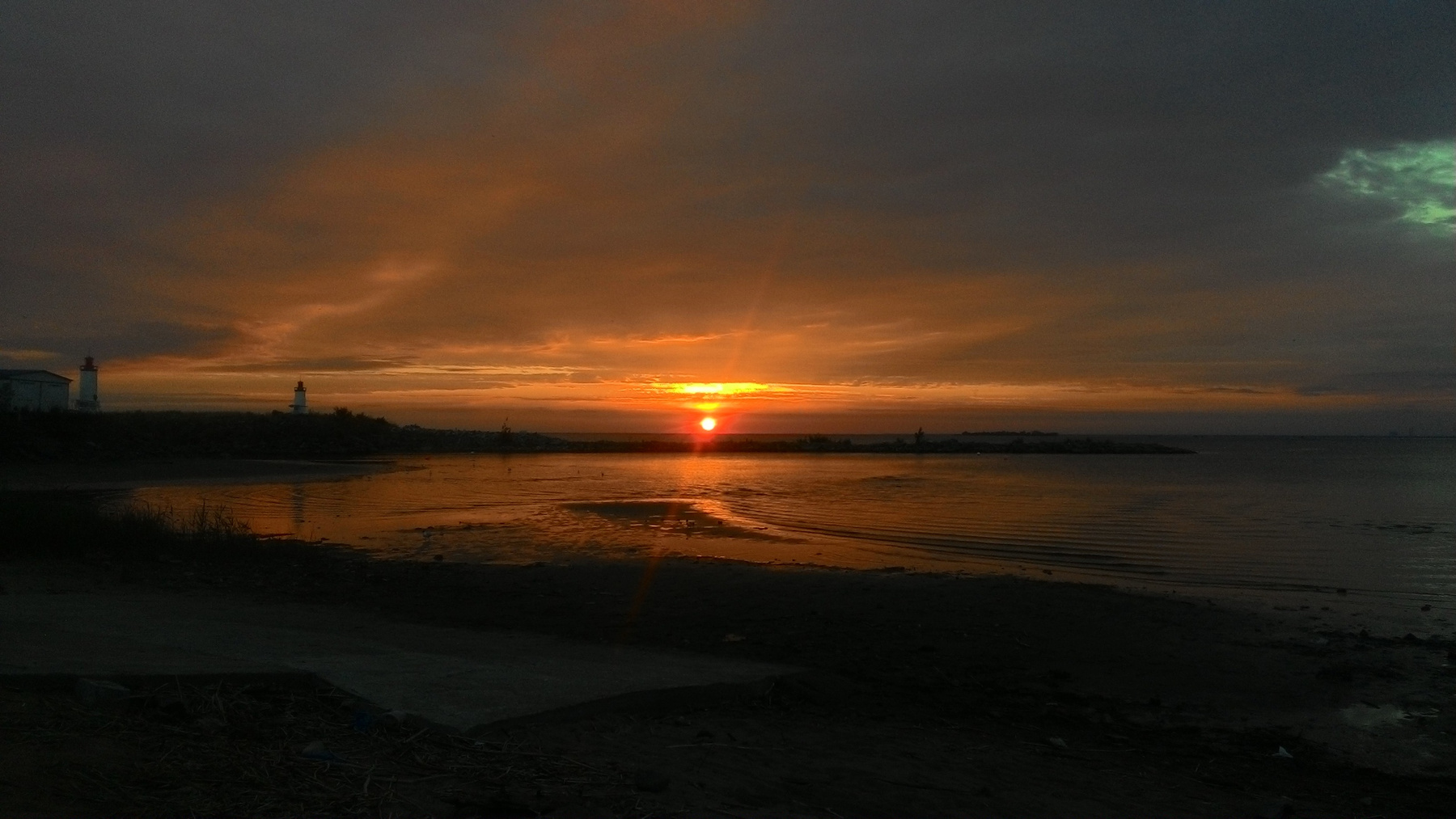 темно-оранжевый закат залив закат солнце