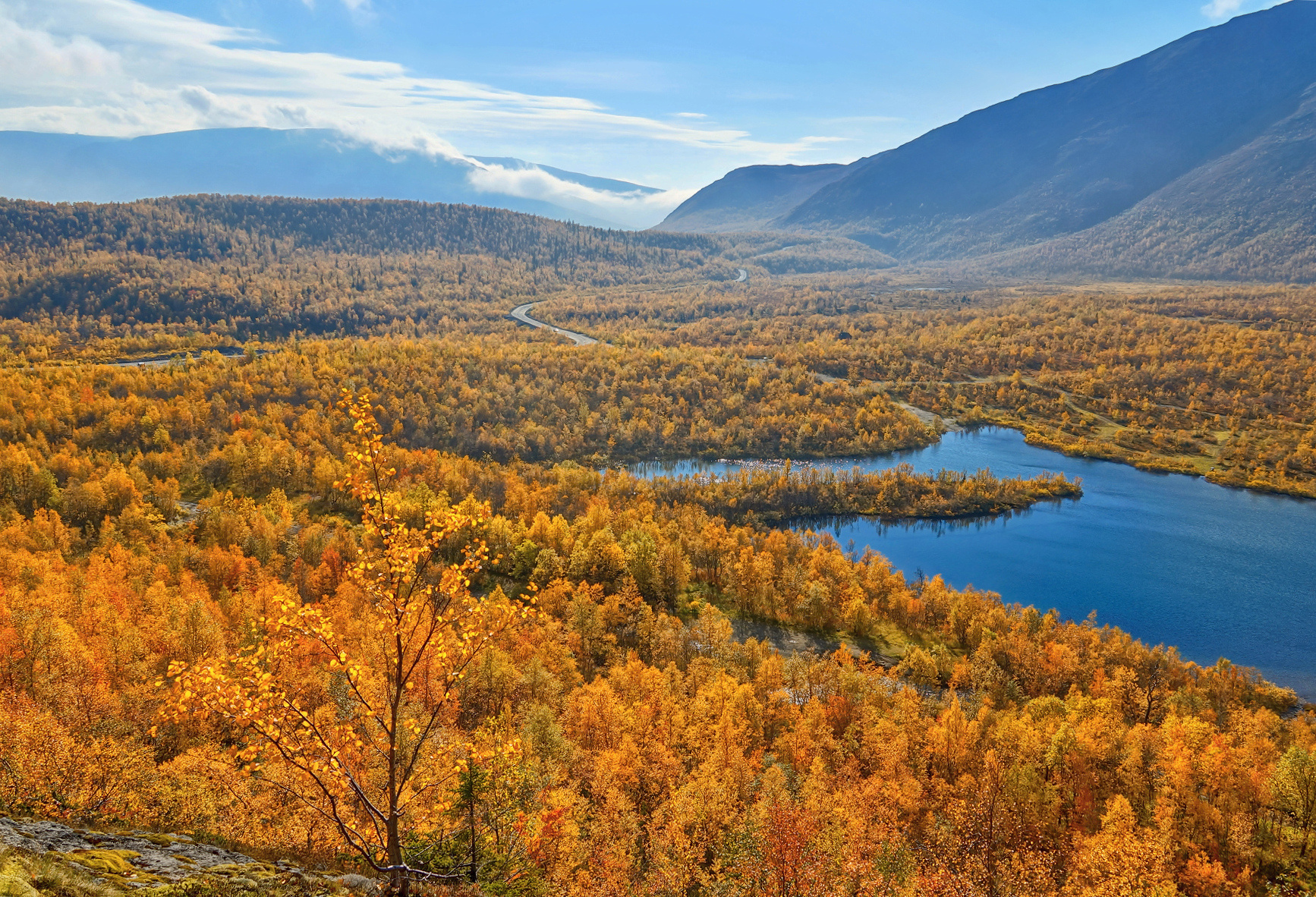Золотая осень мурманская область горы хибины озеро