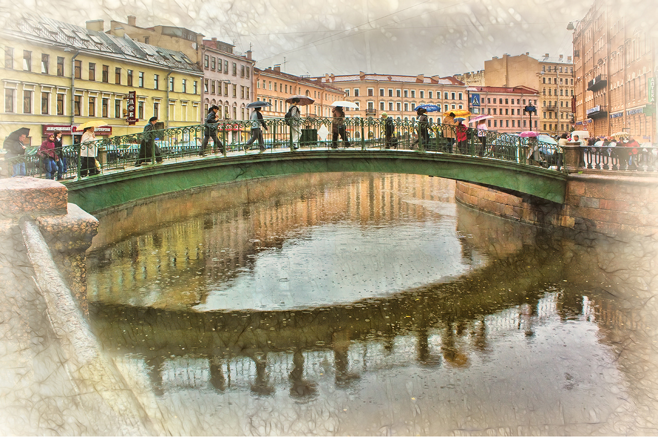 Тёплый дождь Санкт-Петербург город