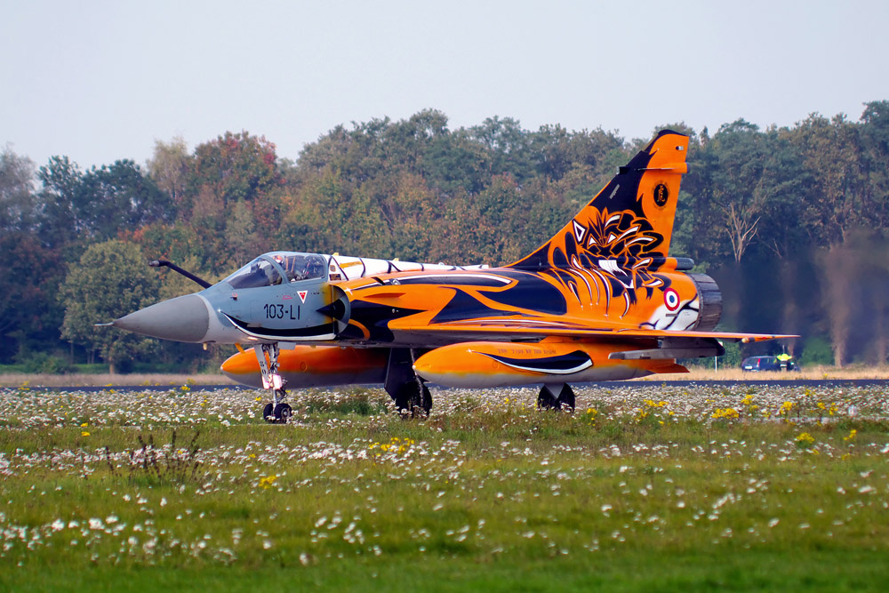 Графити Mirage 2000C Armee de L'air NTM-2010