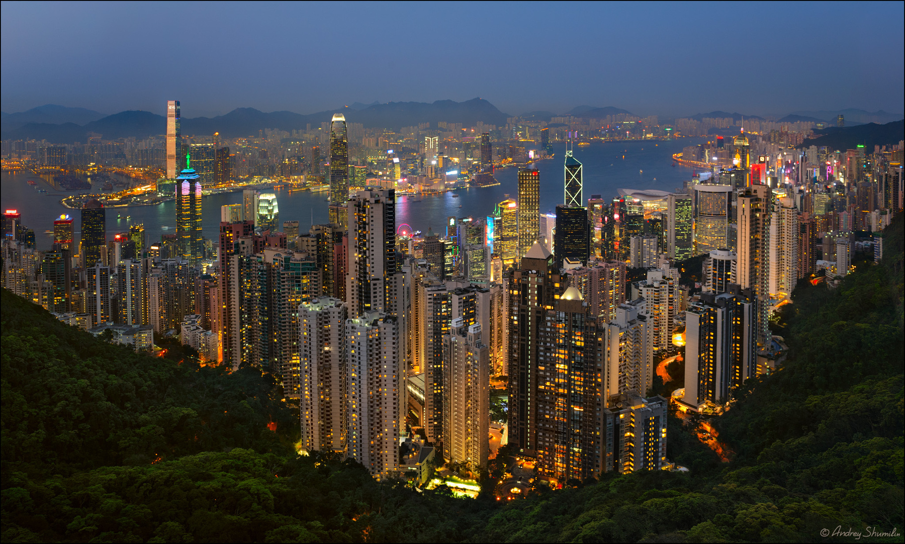 Вечерний Гонконг 