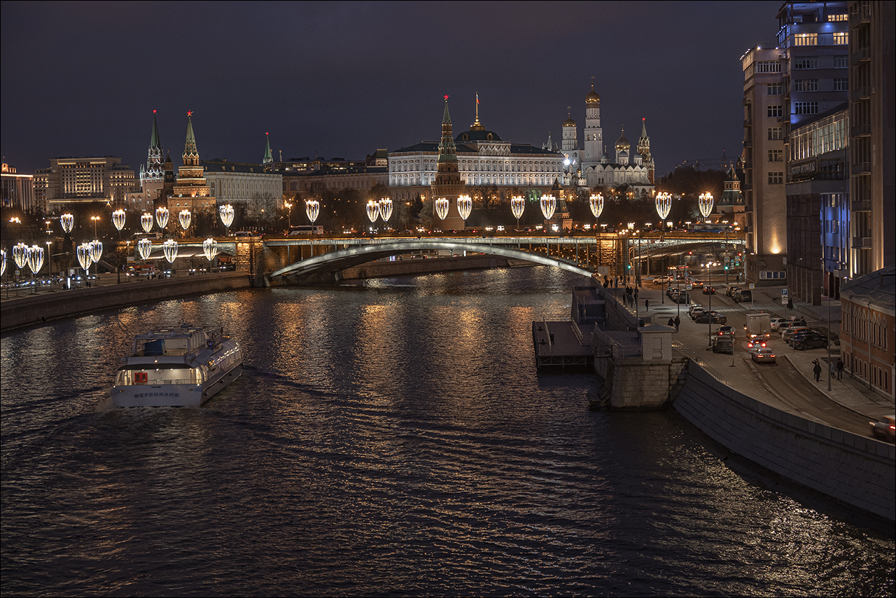 Москва новогодняя и рождественская Москва кремль