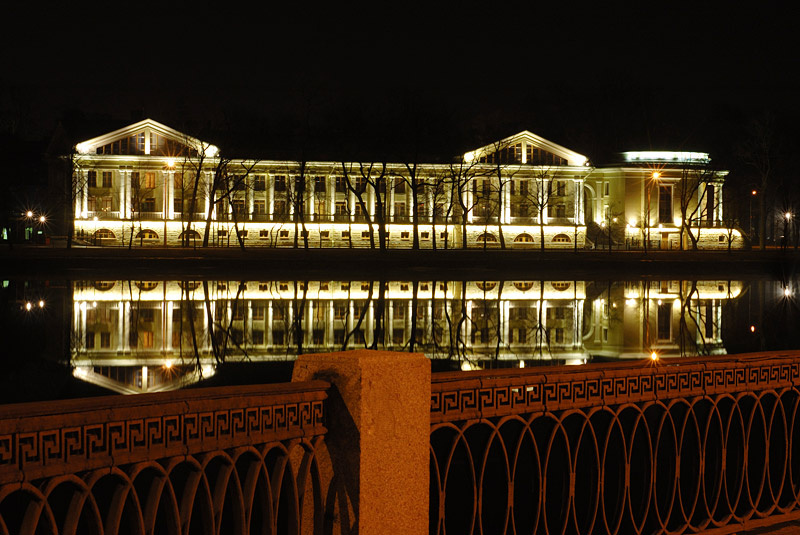 *** Петербург