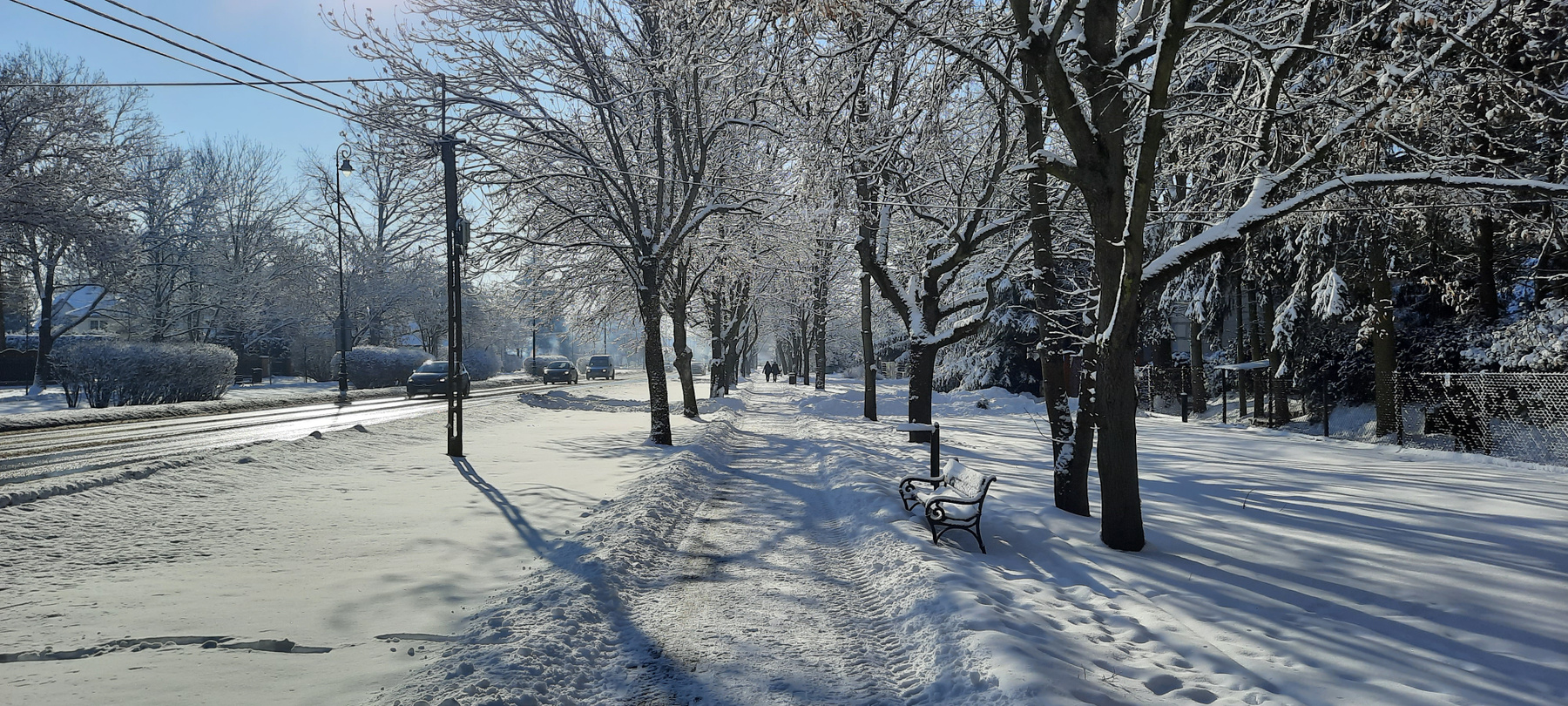 прогулка вдоль улицы зима снег