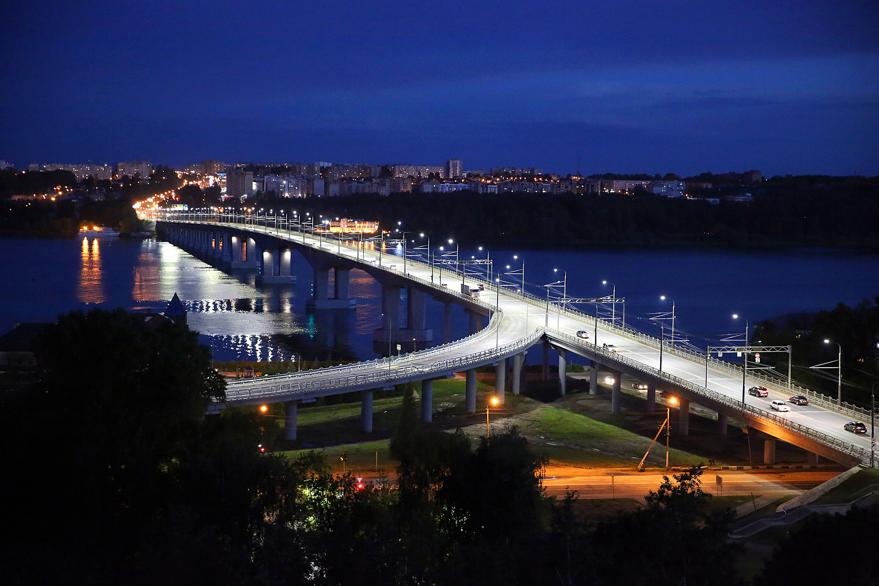 Ночная Кострома. Автодорожный мост через Волгу. кострома ночь мост волга