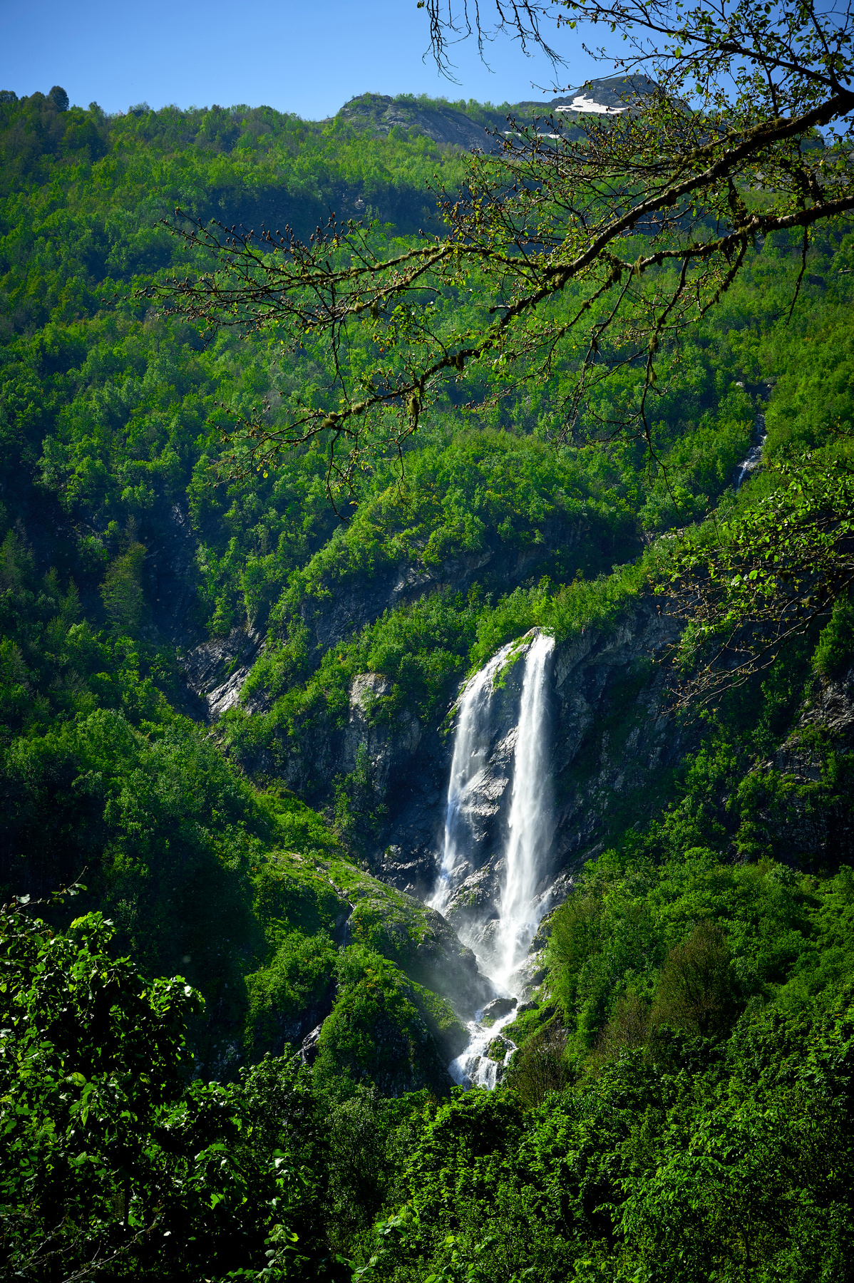 Водопад Поликаря горы водопад