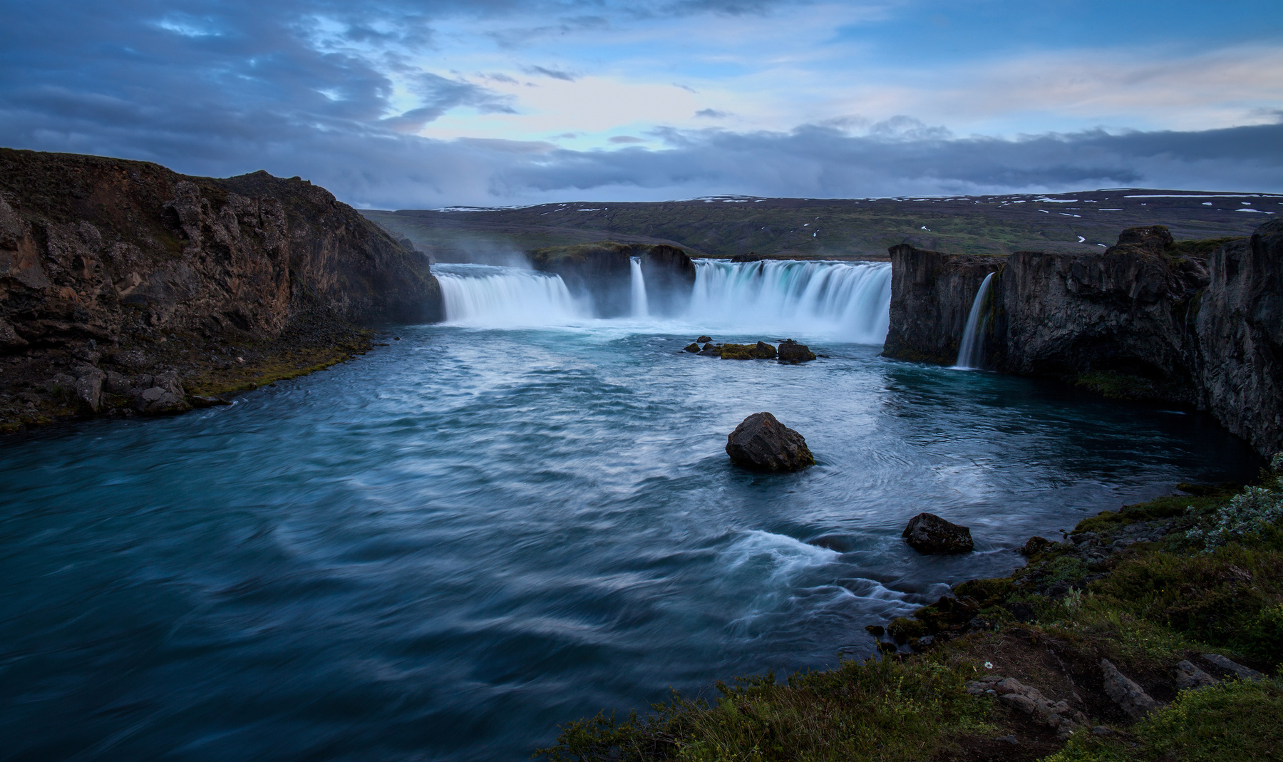 Водопад. Водопад Гудафосс Исландия