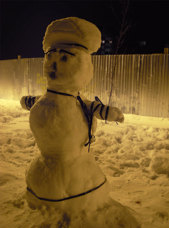 снежный капитан artrender, snow, men, night, light, снег, снеговик, ночь, свет