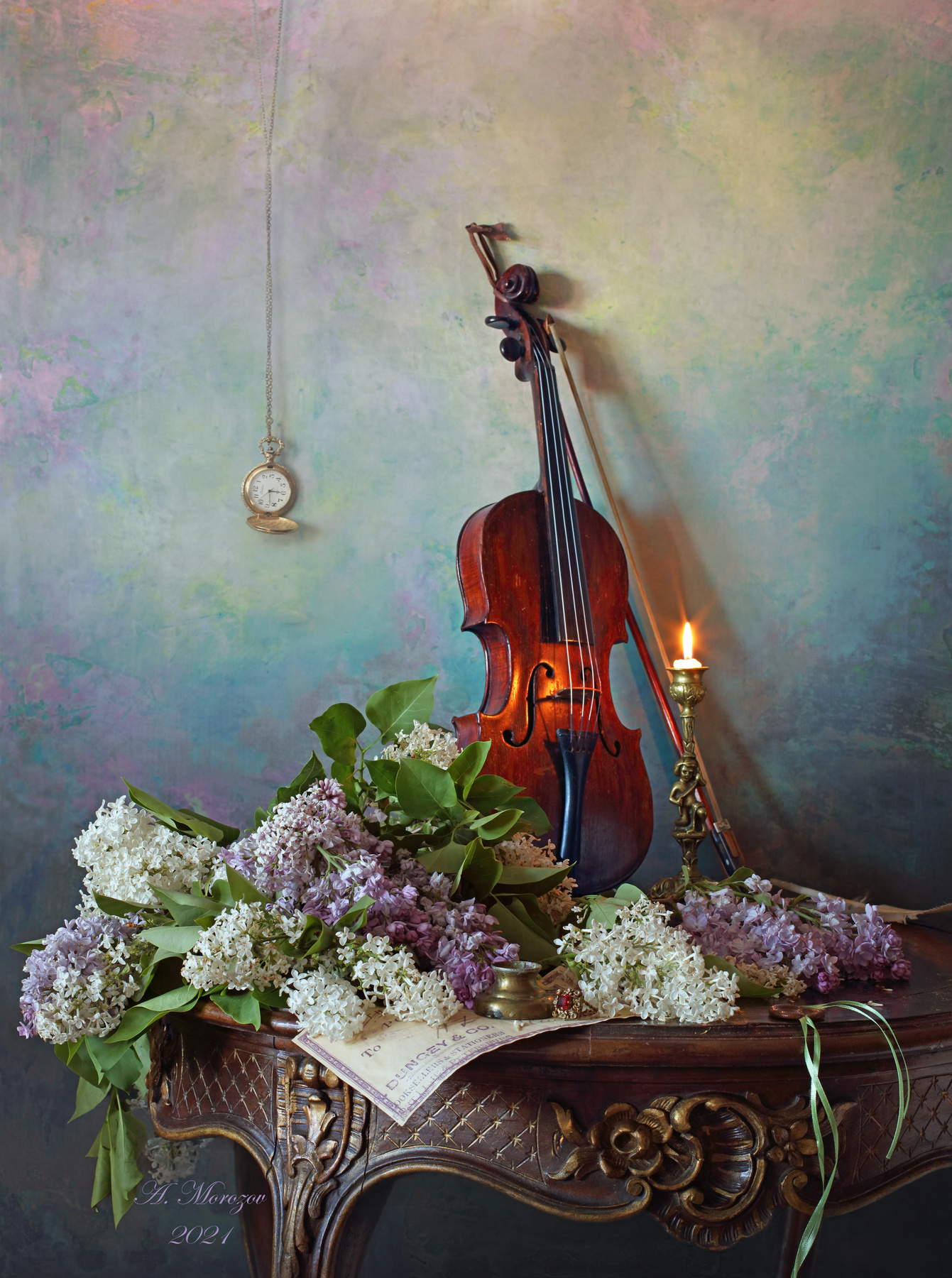 Натюрморт со скрипкой и цветами цветы скрипка сирень букет свеча