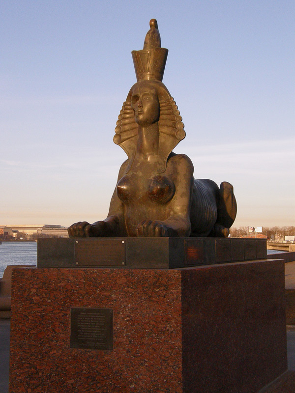 Двуликая сфинксы Санкт-Петербург
