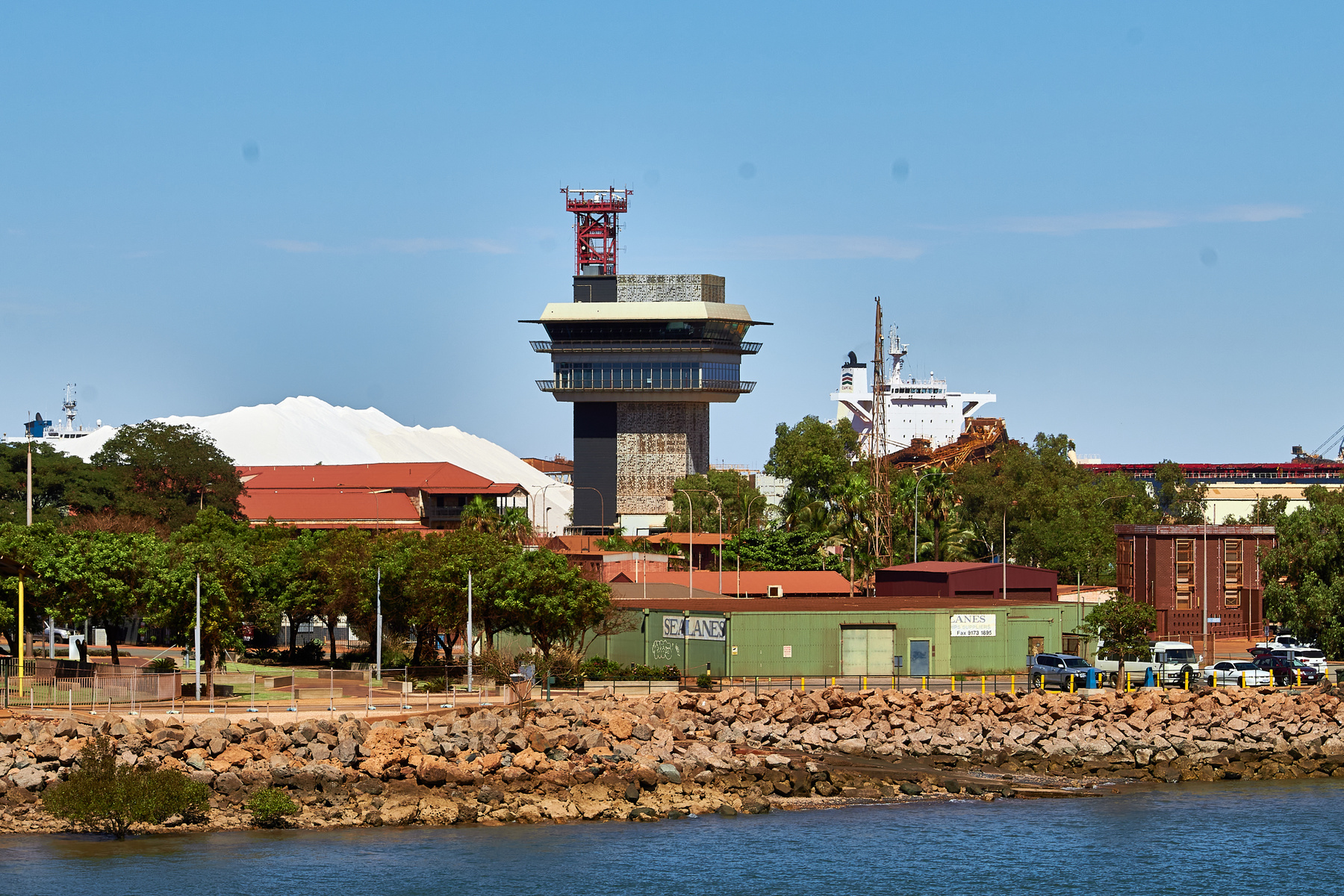 Вид на Порт-Хедленд (Австралия) австралия порт-хедленд порт море город